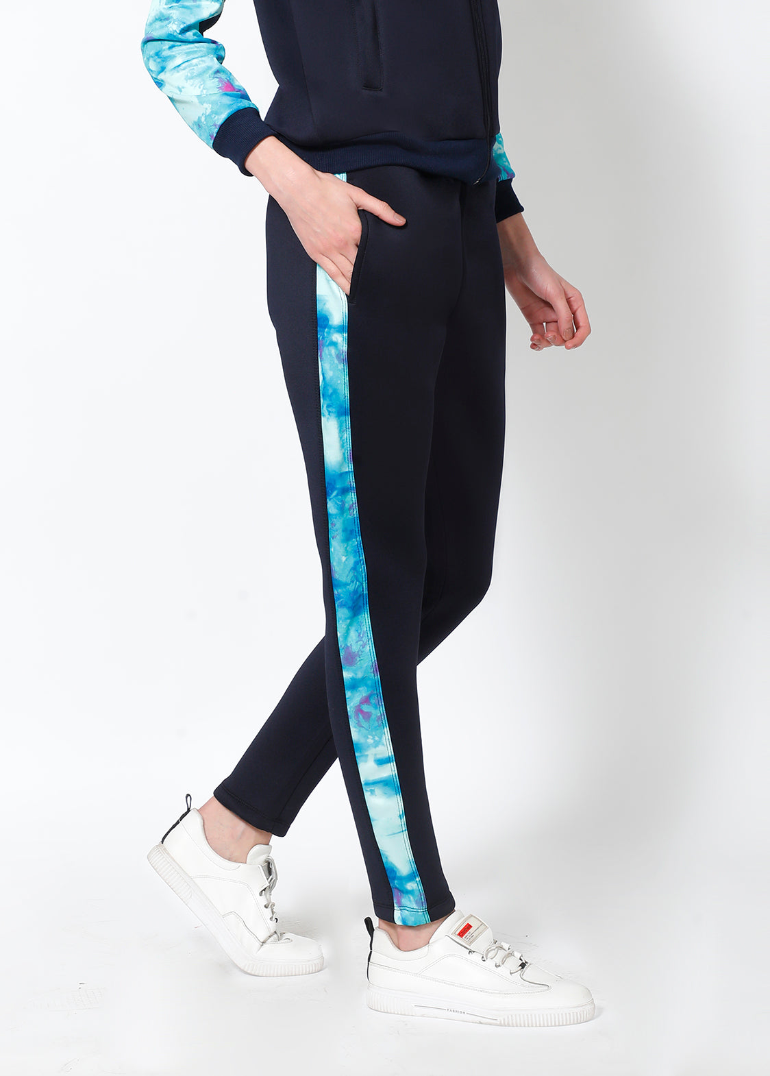 Cyan Blue Slim Fit Joggers Yogue Activewear