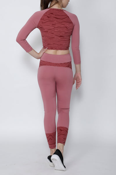 Shop The Look - Crop Zipper + Tights - Peach Wavy