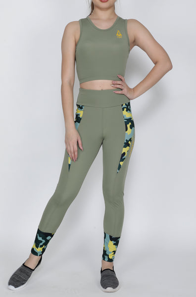 Shop The Look - Compression Top + Tights - Desert Camo