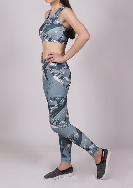 Shop The Look - Top + Leggings - Windy Grey
